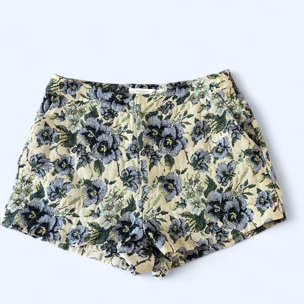 Altrd state shorts
